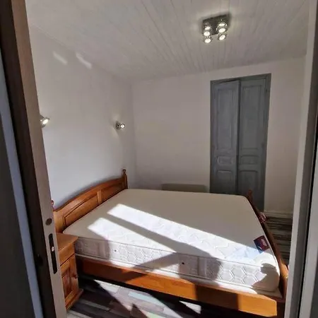Classe 2 Etoiles, 2 Chambres, Renove, Climatise Amélie-les-Bains-Palalda