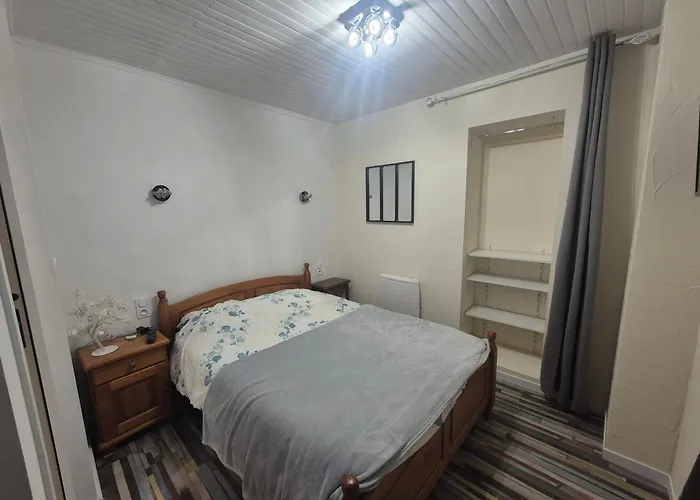 Apartamento Classe 2 Etoiles, 2 Chambres, Renove, Climatise *